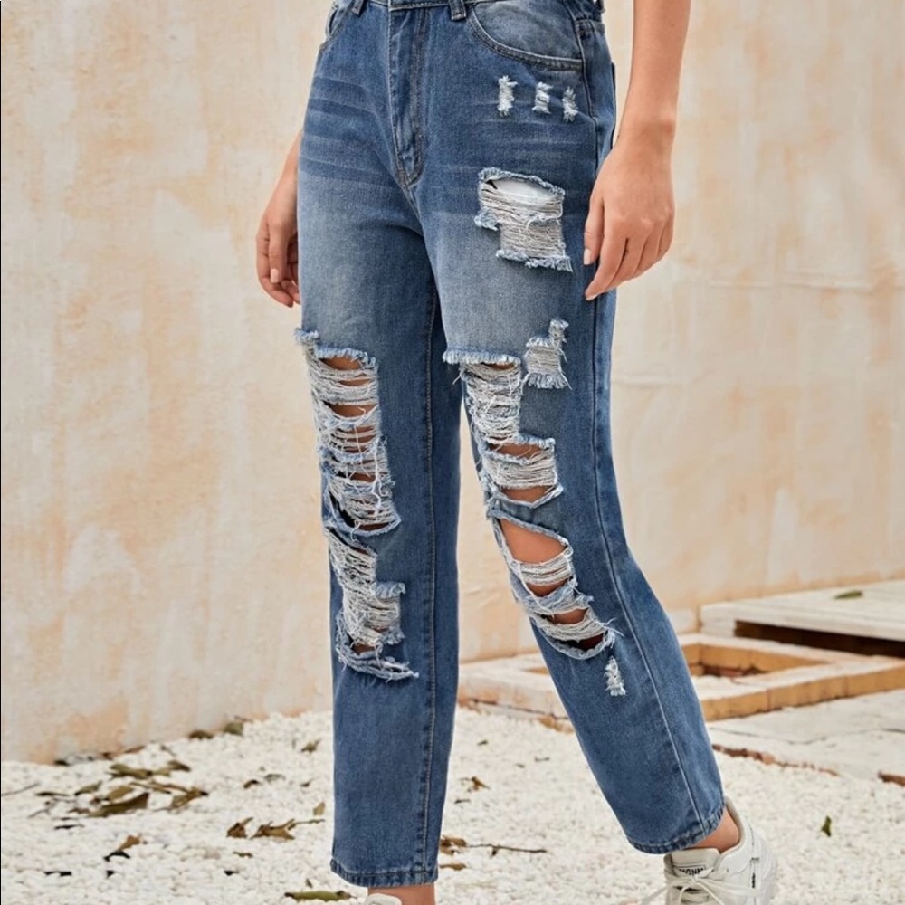 NEW High-Rise Ripped Jeans